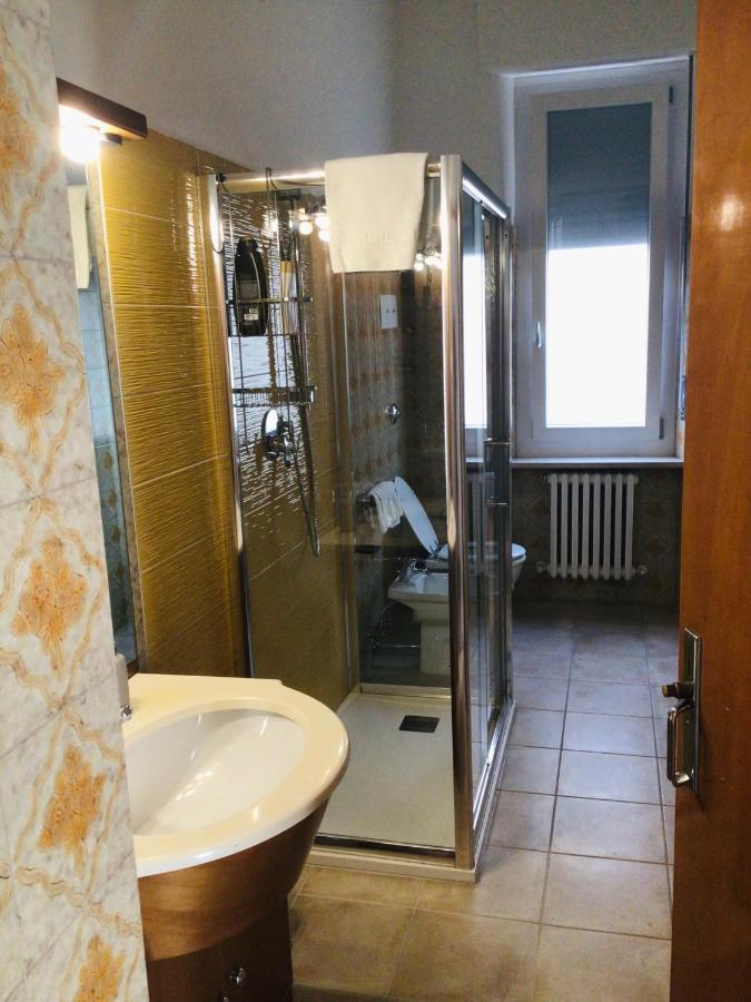 B&B Il Glicine Pescara Centro Exterior foto